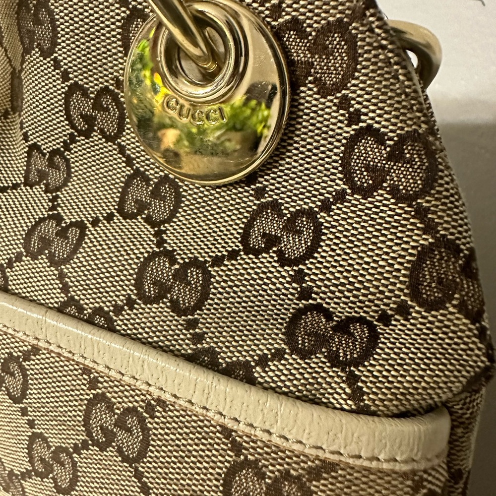 Gucci Medium Gg Canvas Eclipse Tote - Pre-Owned - image 5